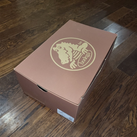 Bodega Crocs - Picture 3 of 3